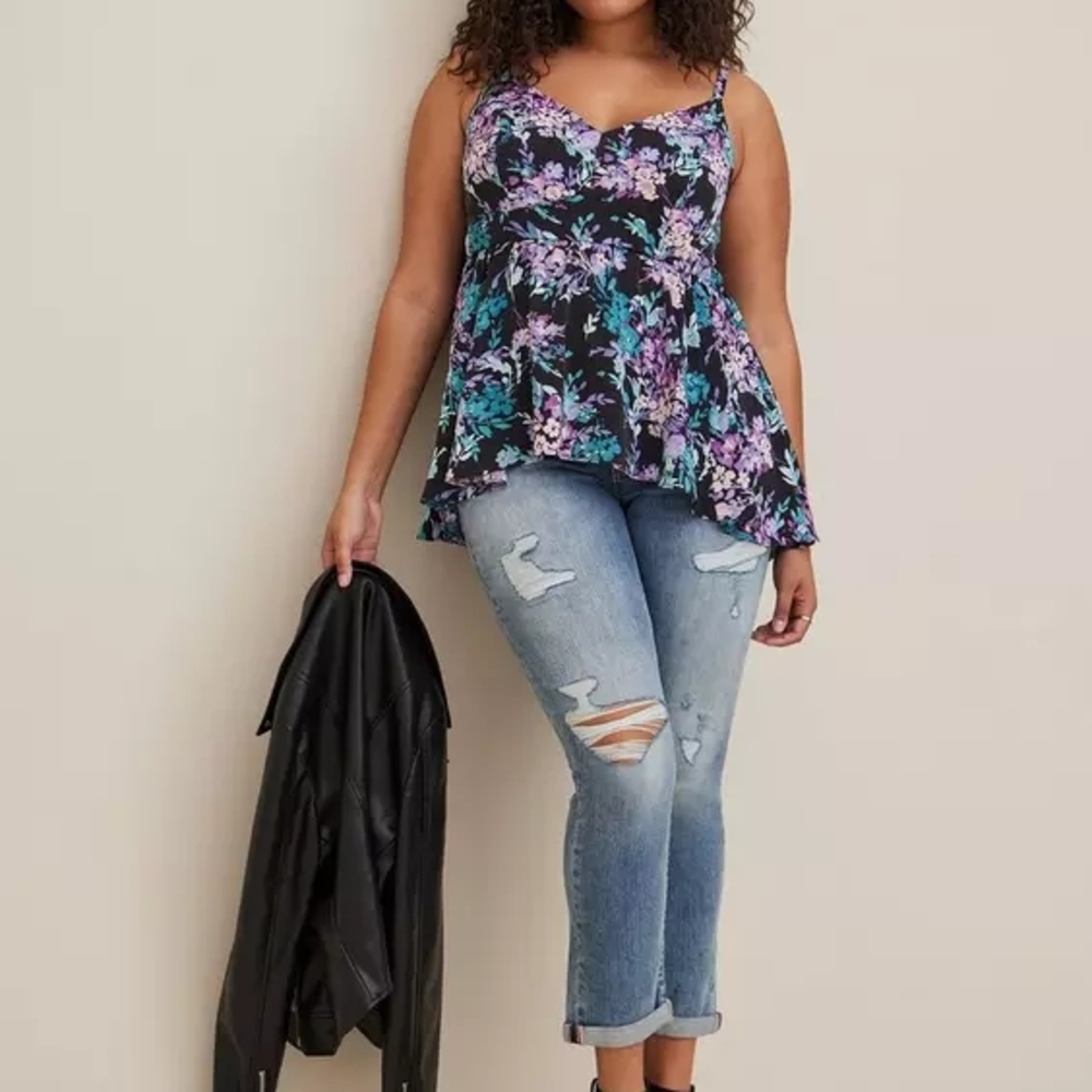Torrid Floral Peplum Studio Crepe de Chine Top | Sleeveless V-Neck Blouse Size 2 - Picture 4 of 6